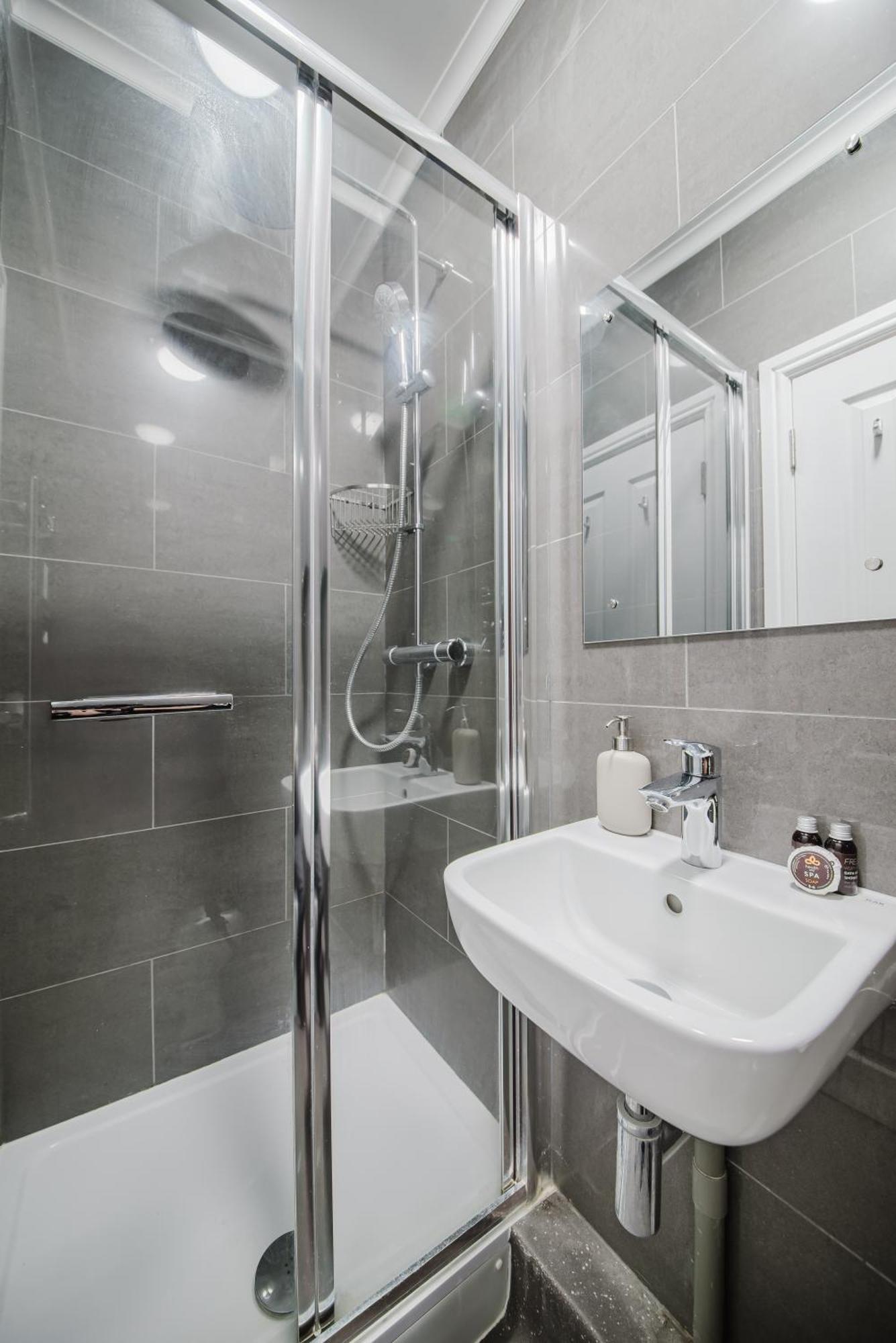 Modern Cosy Corner Flat 3 Bed And Loft Sleep 7 People Apartment London Luaran gambar