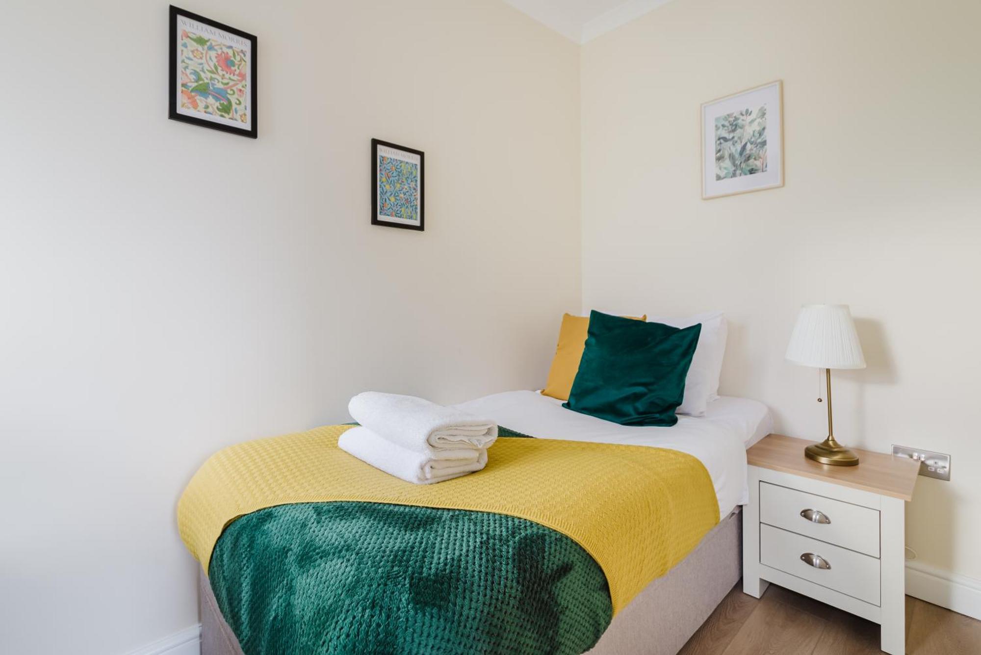 Modern Cosy Corner Flat 3 Bed And Loft Sleep 7 People Apartment London Luaran gambar